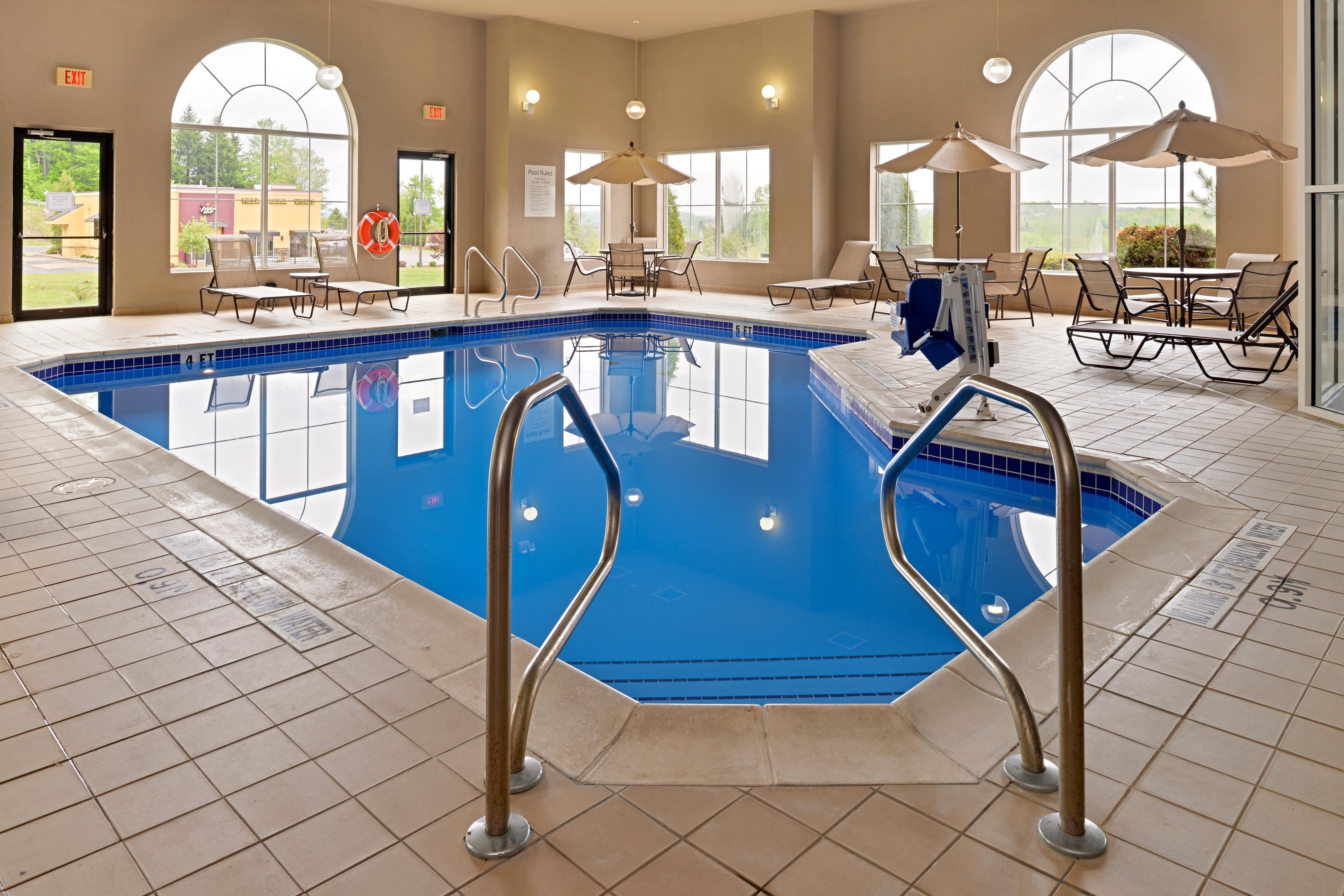 Holiday Inn Express & Suites St Marys By Ihg St. Marys Exteriör bild